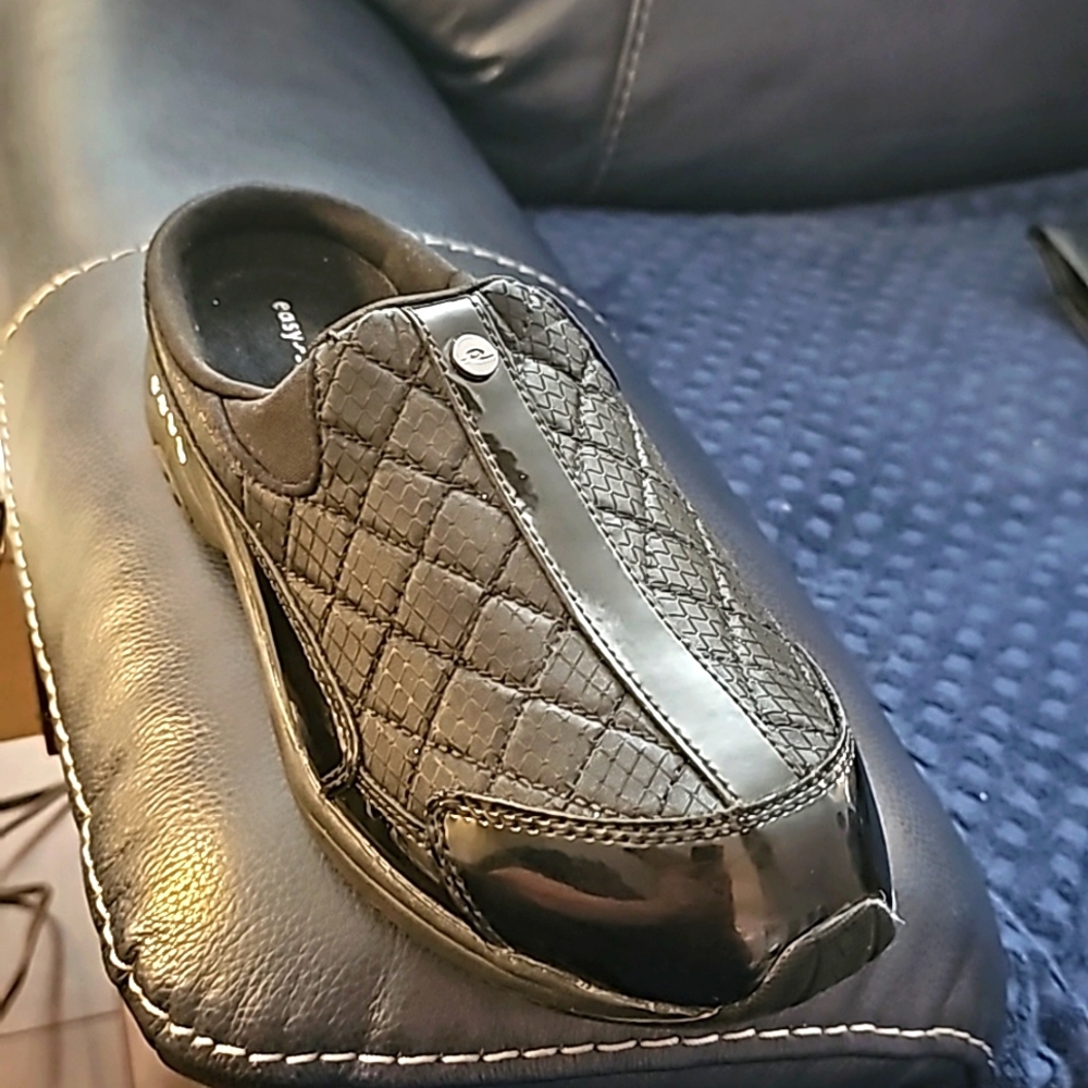 Slip on Easy Spirit